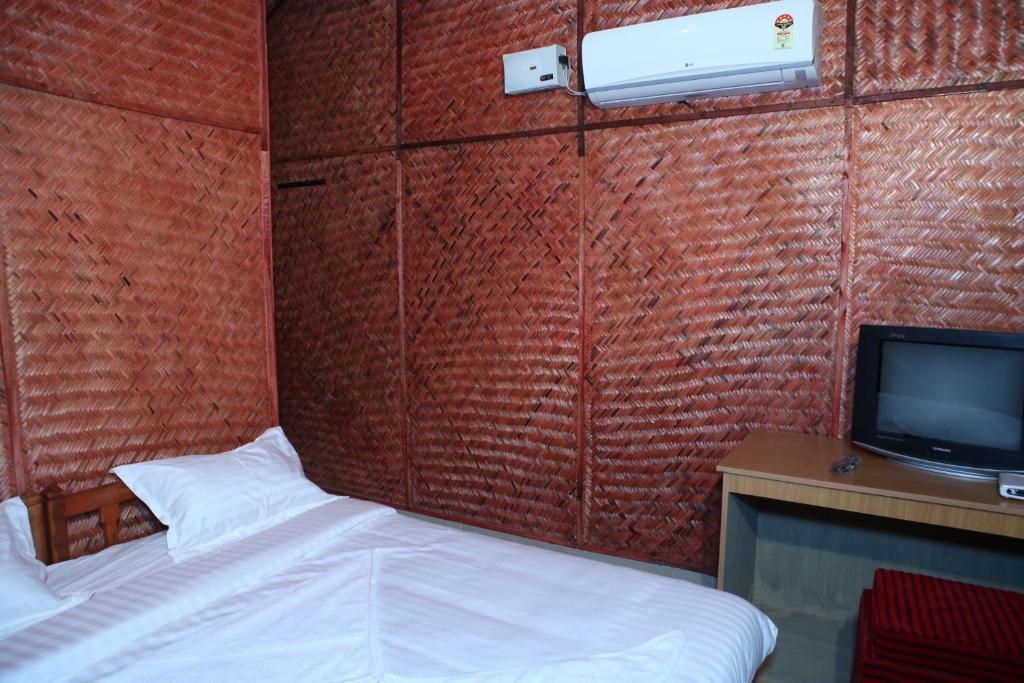 Savithri Inn Bamboo Cottages & Resorts Varkala Bagian luar foto
